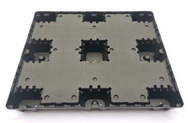 Injection molded HDPE pallet