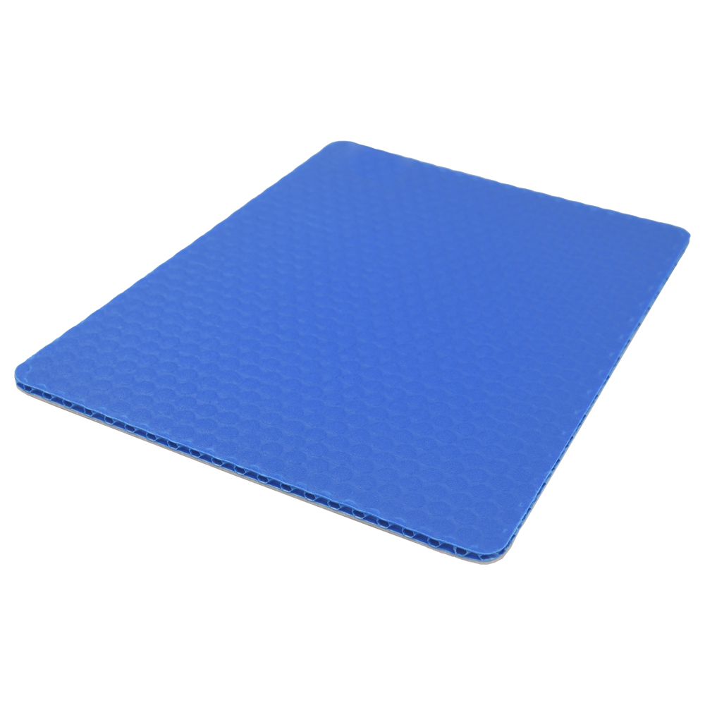 Durable Plastic Floor Protection Board with Felt Backing for Construction Site Applications