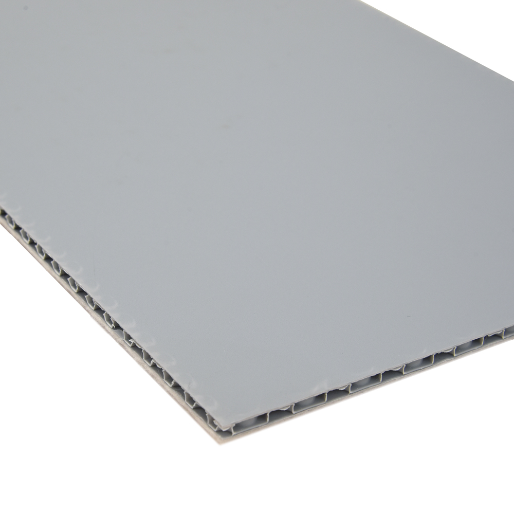 Avoiding Laboratory Flooring and Benches Damage: A Guide for Lab Managers and Scientific-furniture Installers